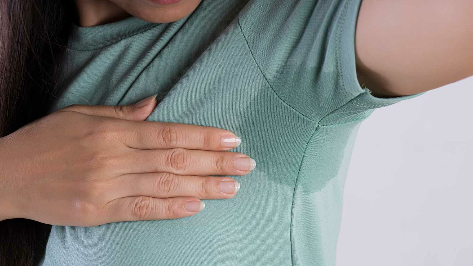 Hyperhidrose (Übermäßiges Schwitzen) unter den Achseln